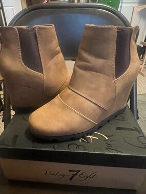 7 For All Mankind Tan Wedge Chelsea Ankle Booties